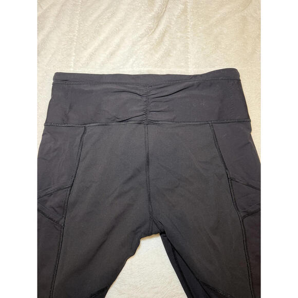 Lululemon Black Women's Capri Leggings Size 10 - Picture 5 of 5